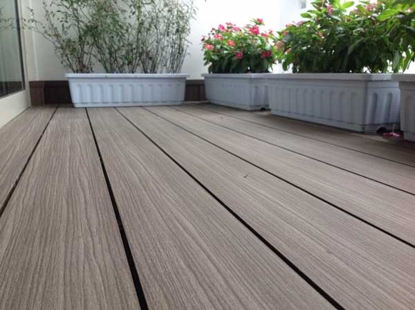 mẫu gạch giả gỗ lát nền sân thượng chống nóng chống ngấm